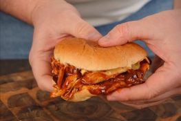 Pulled Chicken im Airfryer – Saftiges BBQ-Rezept einfach selber machen